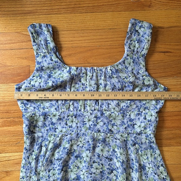 Floral sleeveless dress - Picture 10 of 10